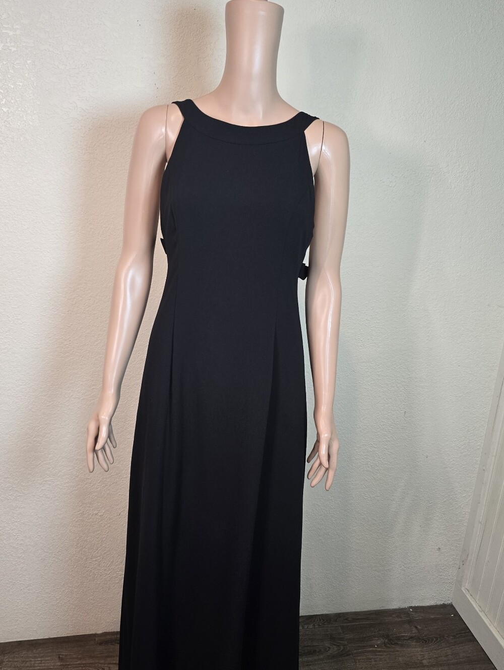 Jill Stuart Black Maxi Gown Dress Size 4 Cutout Back with Bow Detail Formal - Picture 8 of 14